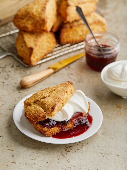 Maison Zoe Ford Scones au pain de banane